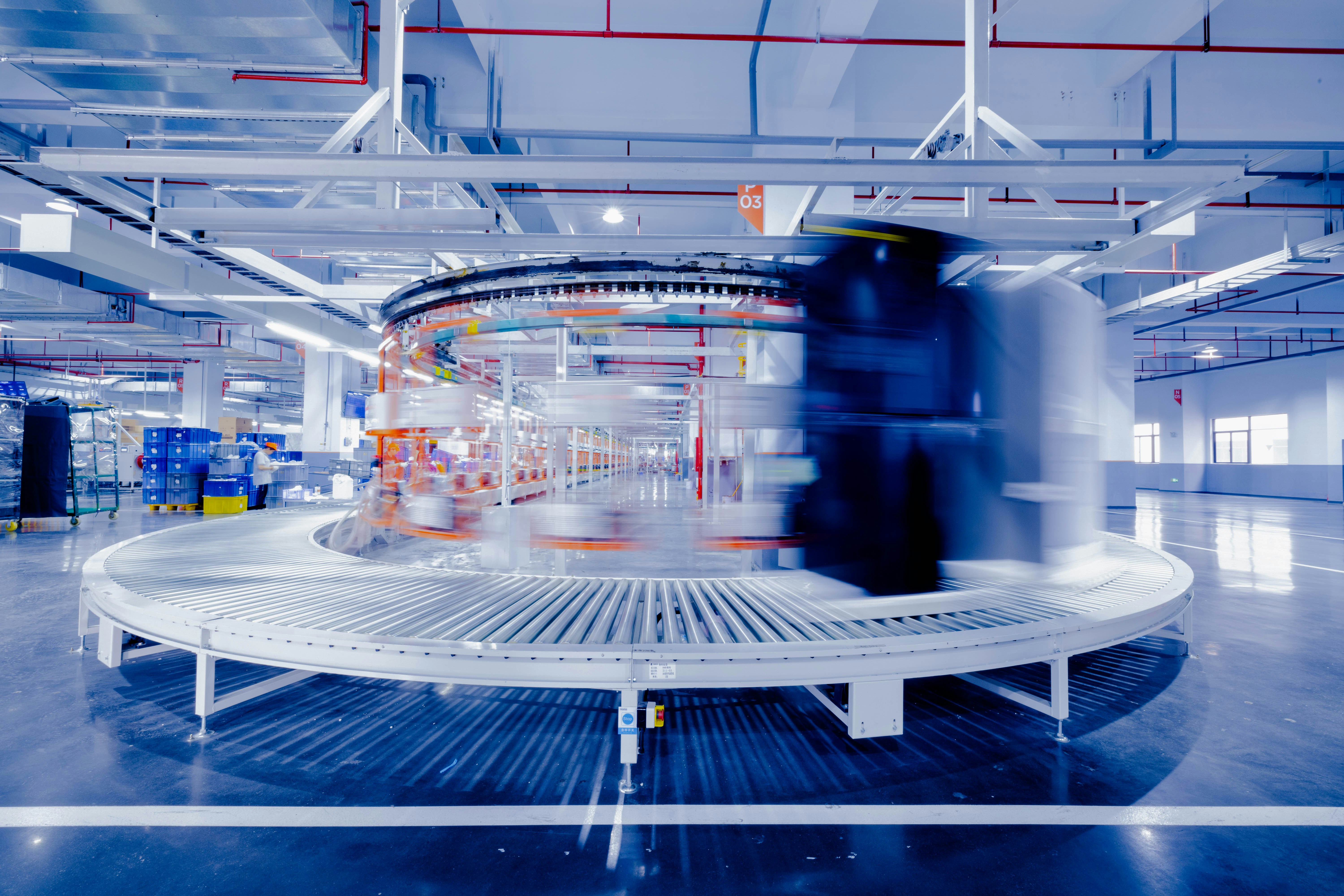 conveyor line with product going around a suppy/distribution warehouse